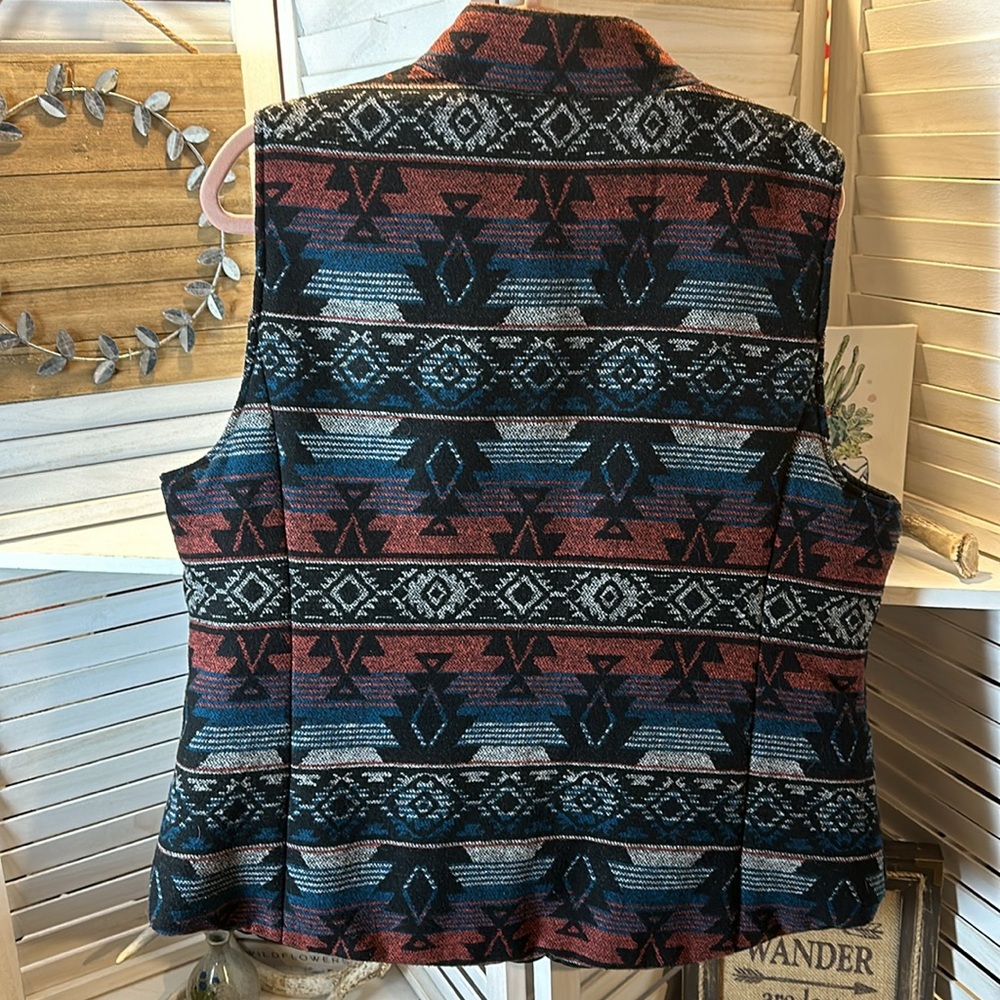 Ruff Hewn Thick Southwestern Style Vest - Picture 4 of 5